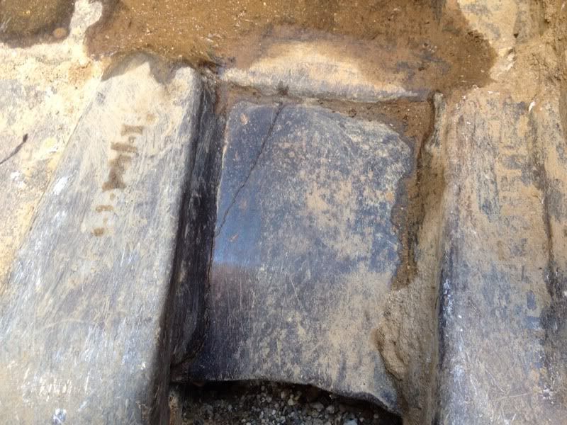 Excavator Bucket Repair Cracked Cutting Edge.