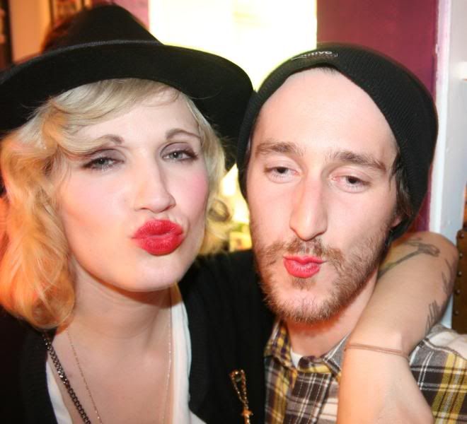 Photobucket - Video and Image Hosting