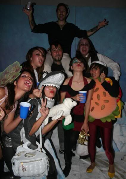 Photobucket - Video and Image Hosting