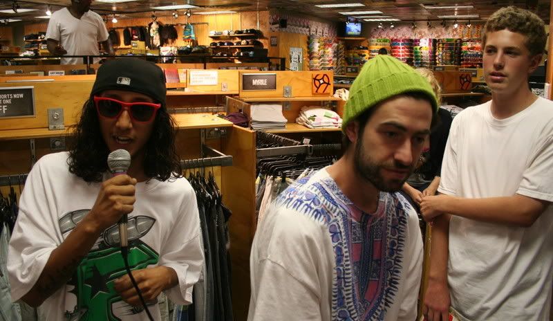 Photobucket - Video and Image Hosting