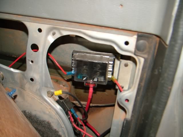 aux fuse box in a GQ patrol - Patrol 4x4 - Nissan Patrol Forum