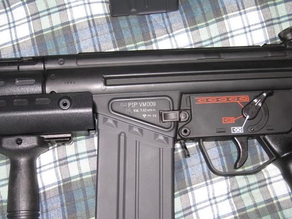 http://i9.photobucket.com/albums/a56/guy_with_a_gun/selectorswitch.jpg