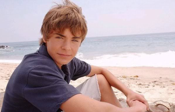 7.jpg zac efron image by suga_babe 7.jpg zac efron image by suga_babe