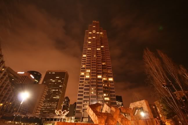 IMAGE: http://i9.photobucket.com/albums/a65/emendez/IMG_1950.jpg