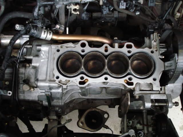 Replacing a head gasket on a honda civic