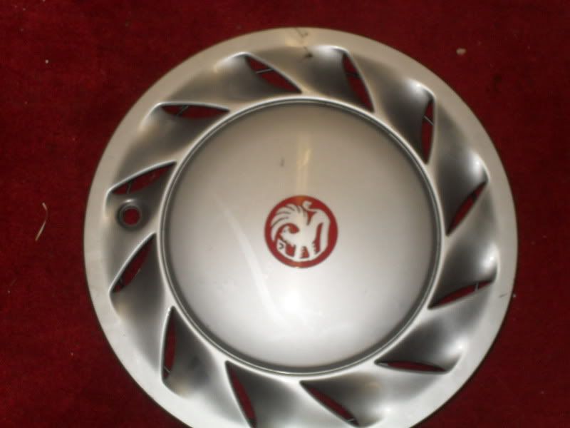 Vauxhall Cavalier SRI Wheel Trims x4 Near Mint Condition Vauxhall