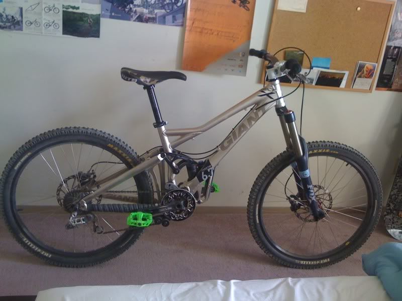 2009+Giant+Reign+2+Specifications 2009 Giant Reign 2 Specifications http://bb.nsmb.com/showthread.php?t ...