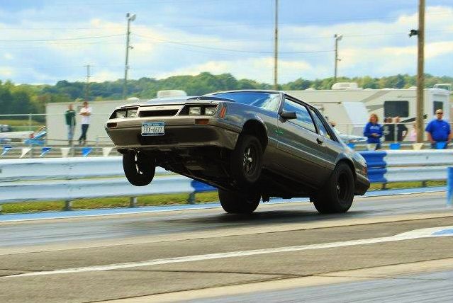 http://i9.photobucket.com/albums/a76/bigjoelster/racestuff/joefoureyed.jpg