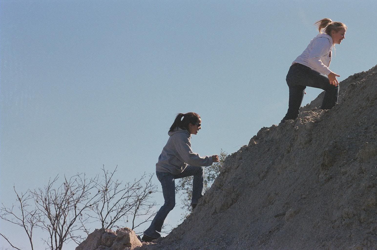 001_004.jpg Climbing the mountain image by Seniorz06