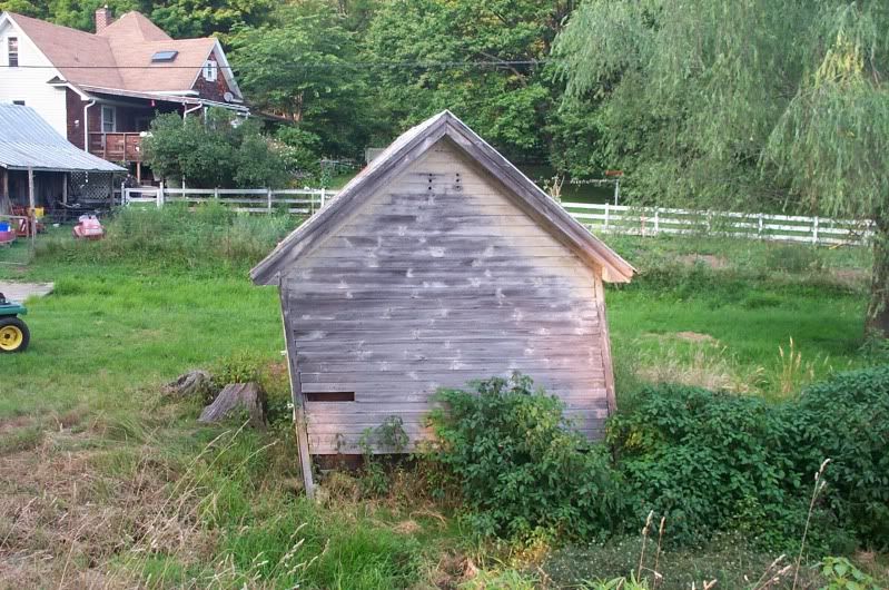 Need suggestions on saving a leaning building - Homesteading Questions