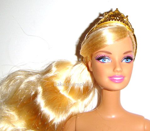blonde hair barbie
