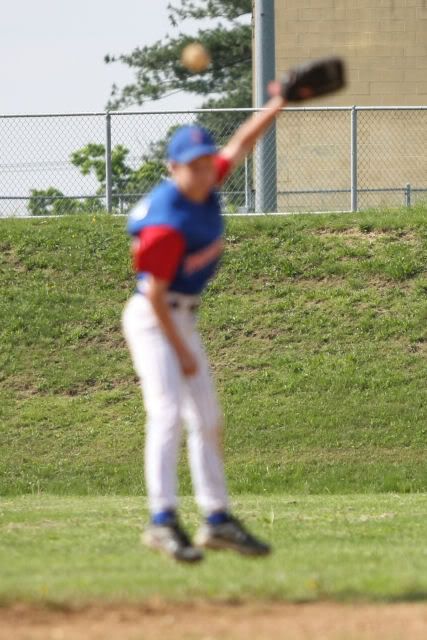 IMAGE: http://i9.photobucket.com/albums/a81/mysiggysnstuff/bf1.jpg?t=1241992005