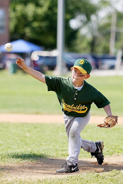 IMAGE: http://i9.photobucket.com/albums/a81/mysiggysnstuff/joey-9319-6-14-web.jpg