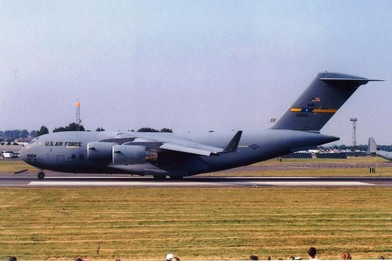 http://i9.photobucket.com/albums/a82/pagen/C-17s.jpg