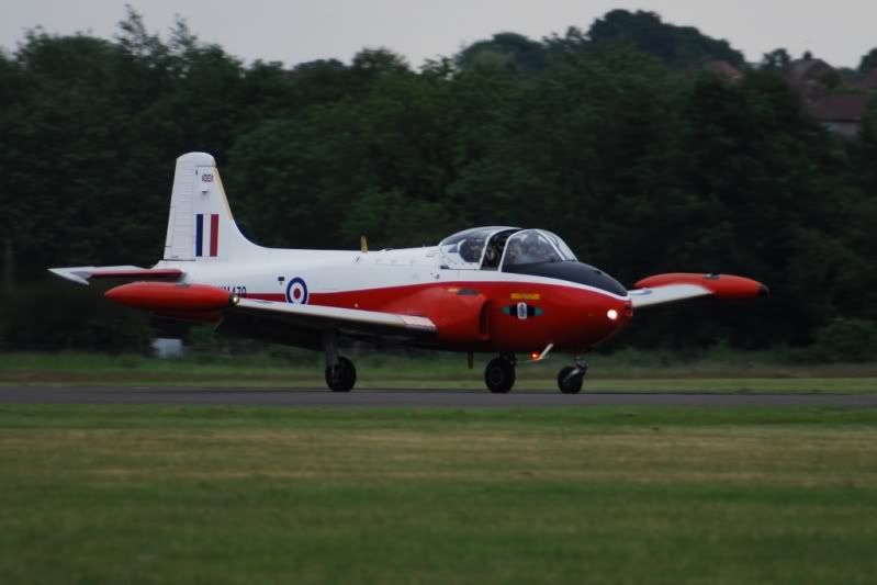 http://i9.photobucket.com/albums/a82/pagen/Cosford%20Air%20Show/SJP.jpg