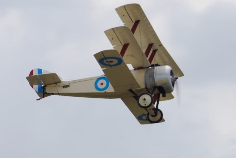 http://i9.photobucket.com/albums/a82/pagen/Cosford%20Air%20Show/sTriplane.jpg