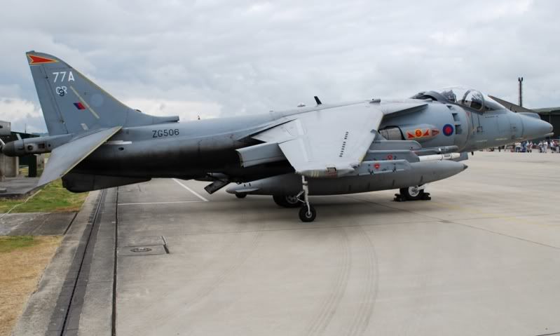 http://i9.photobucket.com/albums/a82/pagen/Yeovilton%2010/HarrierGR9.jpg