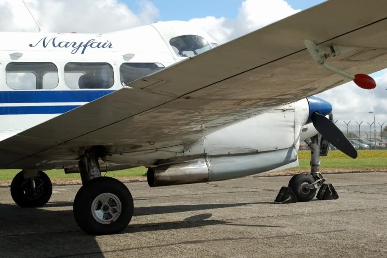 http://i9.photobucket.com/albums/a82/pagen/st%20mawgan%20aircraft/DoveG-OPLCb.jpg