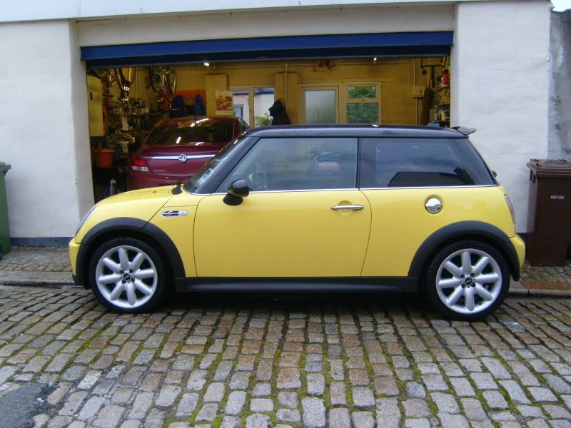 my yellow mini cooper s