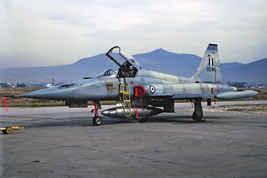 F-5A-70-1380web.jpg