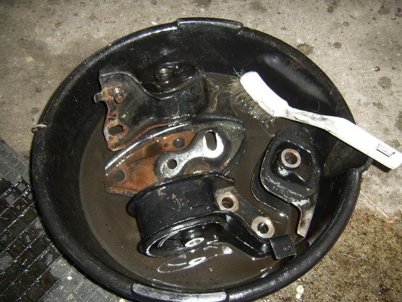 DIY engine mount repair/solid mount EricTheCarGuy
