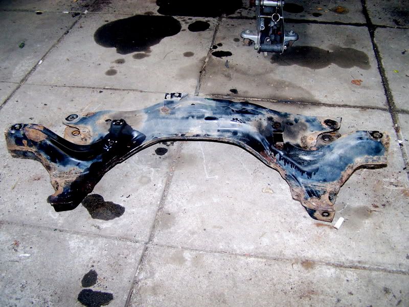 dirtysubframe.jpg