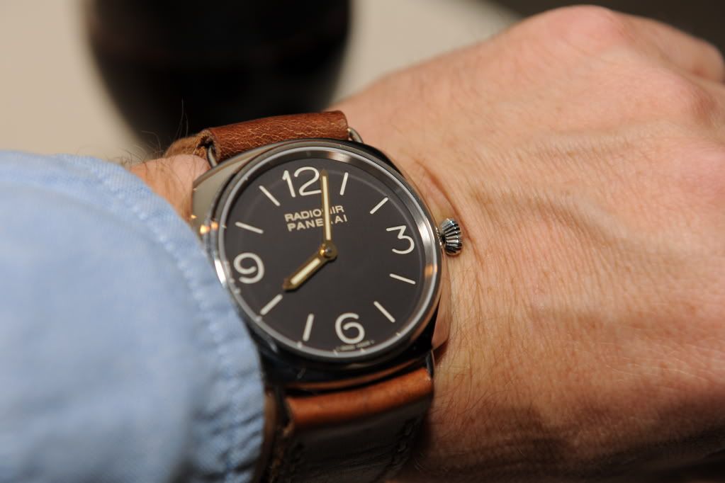 smallest wrist watch